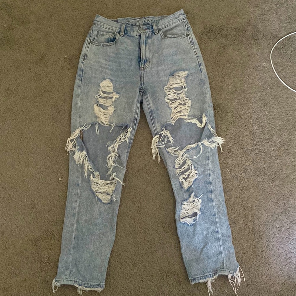 American Eagle Ripped Mom Jeans